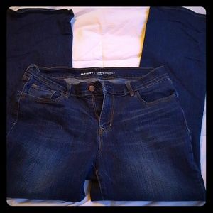 Old Navy 12 short boot cut jeans